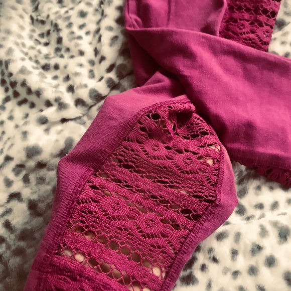 2 pairs of Victoria secret leggings small - Picture 7 of 7